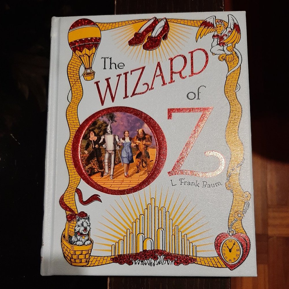 The Wizard Of Oz by L.Frank Baum